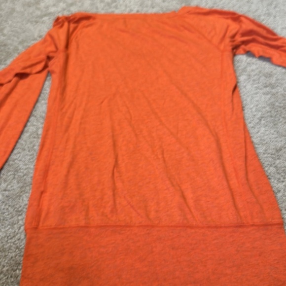 Nike Orange Long Sleeve Long Waisted Shirt Small - Picture 5 of 5